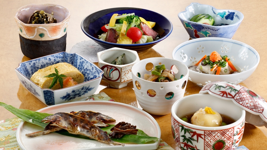 ＼板長手作りの季節の卵料理は絶品／栄養バランスばっちりな『日本の朝ごはん』を召し上がれ♪朝食付